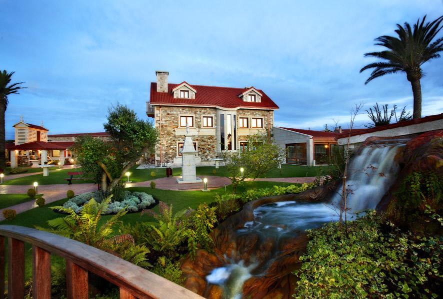 Complejo Aldeola Bed and Breakfast Malpica Buitenkant foto